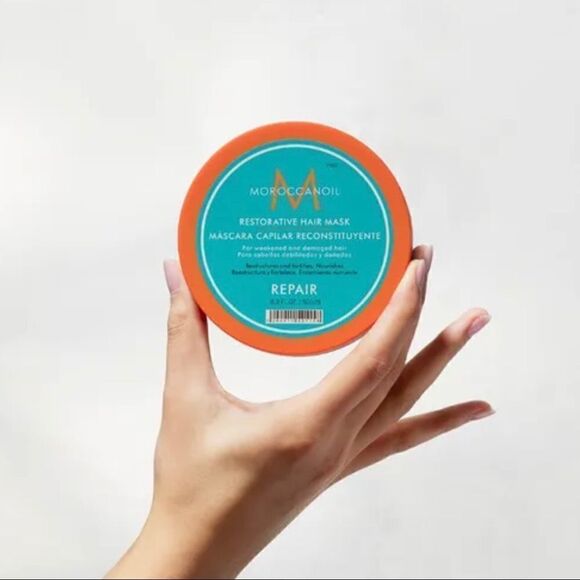 MOROCCANOIL Restorative Repair Hair Mask 16.9 oz - Picture 3 of 4